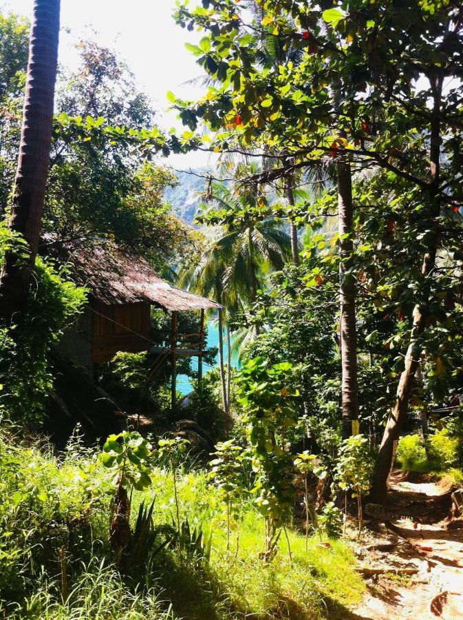 Отель Bambu Huts Баан Тай Экстерьер фото